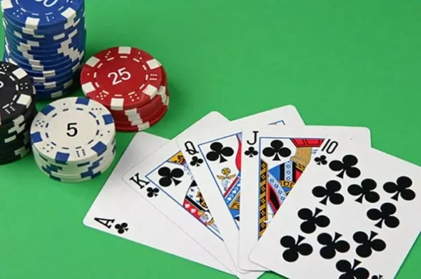 Poker là trò chơi nhận được nhiều sự quan tâm của người chơi